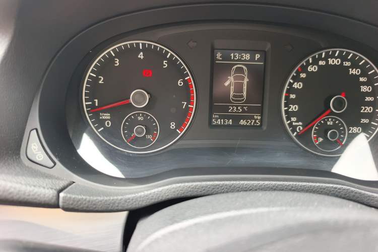 Used Volkswagen Passat 2014 1.8TSI DSG 30th Anniversary Edition