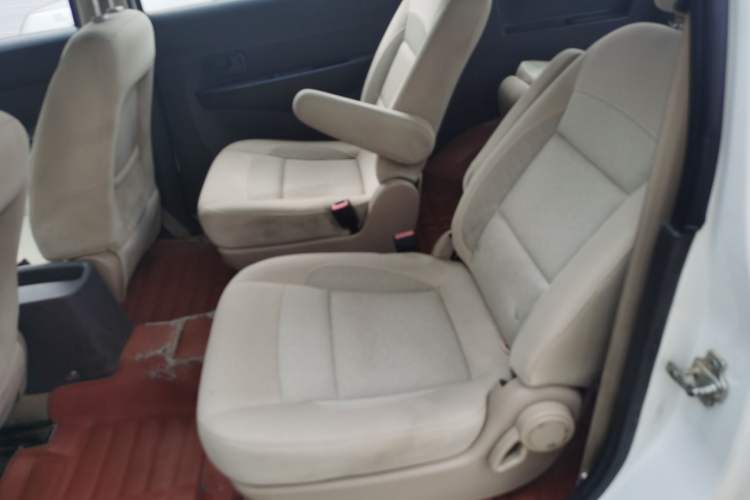 Used Wuling Hongguang 2014 1.5L S Standard Version
