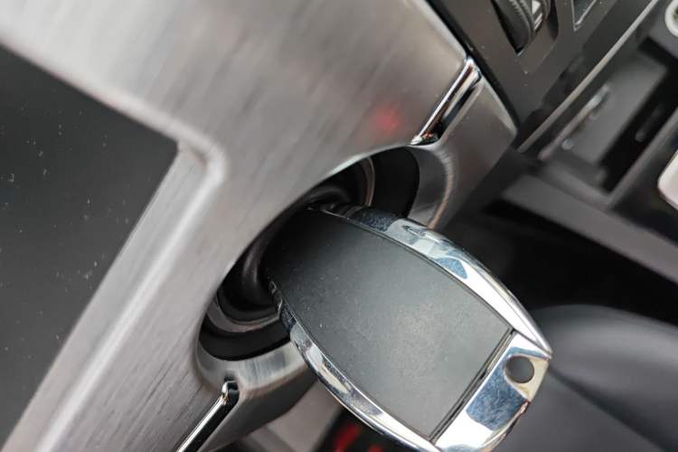 Used Mercedes-Benz GLK-Class 2012 GLK 300 4MATIC Dynamic Edition Vehicle Key