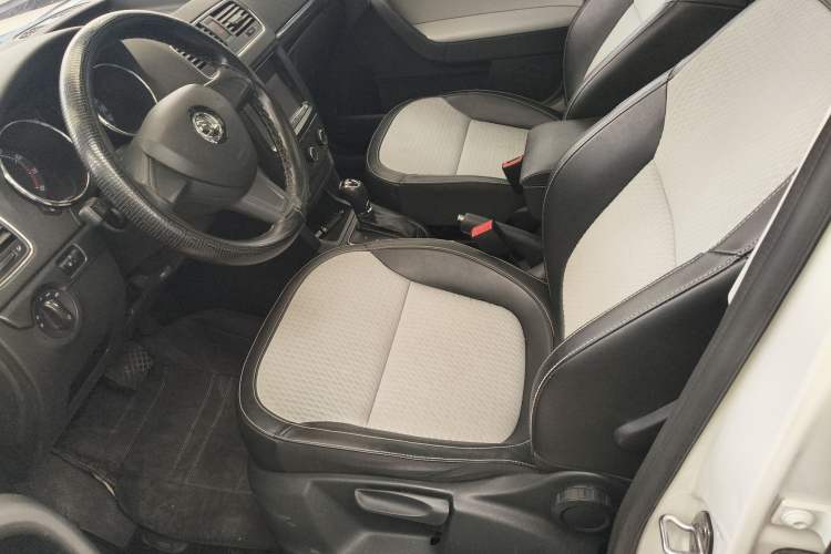 Used Skoda Yeti 2017 TSI280 DSG Advanced Edition
