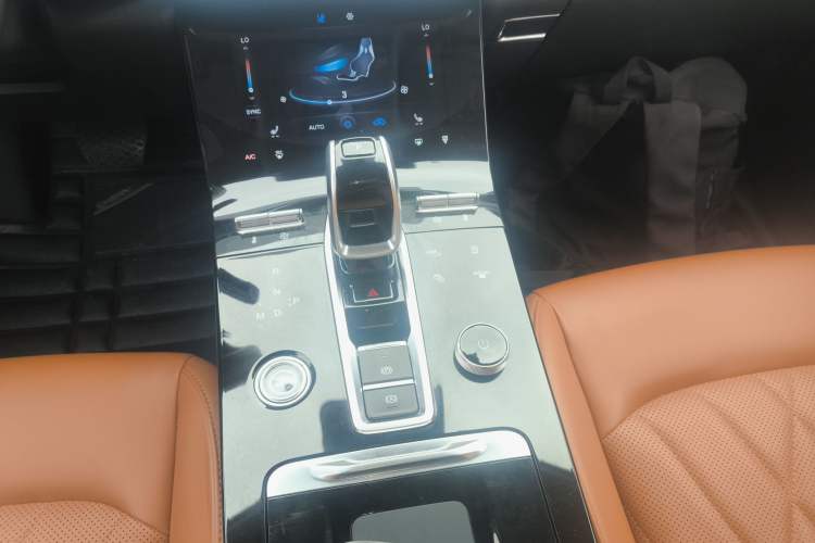 Used Chery Tiggo 8 PLUS 2021 290TGDI DCT Luxury Edition
