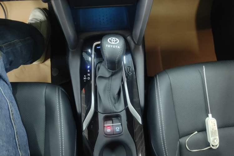 Used Toyota FRONTLANDER 2022 2.0L CVT Luxury Edition