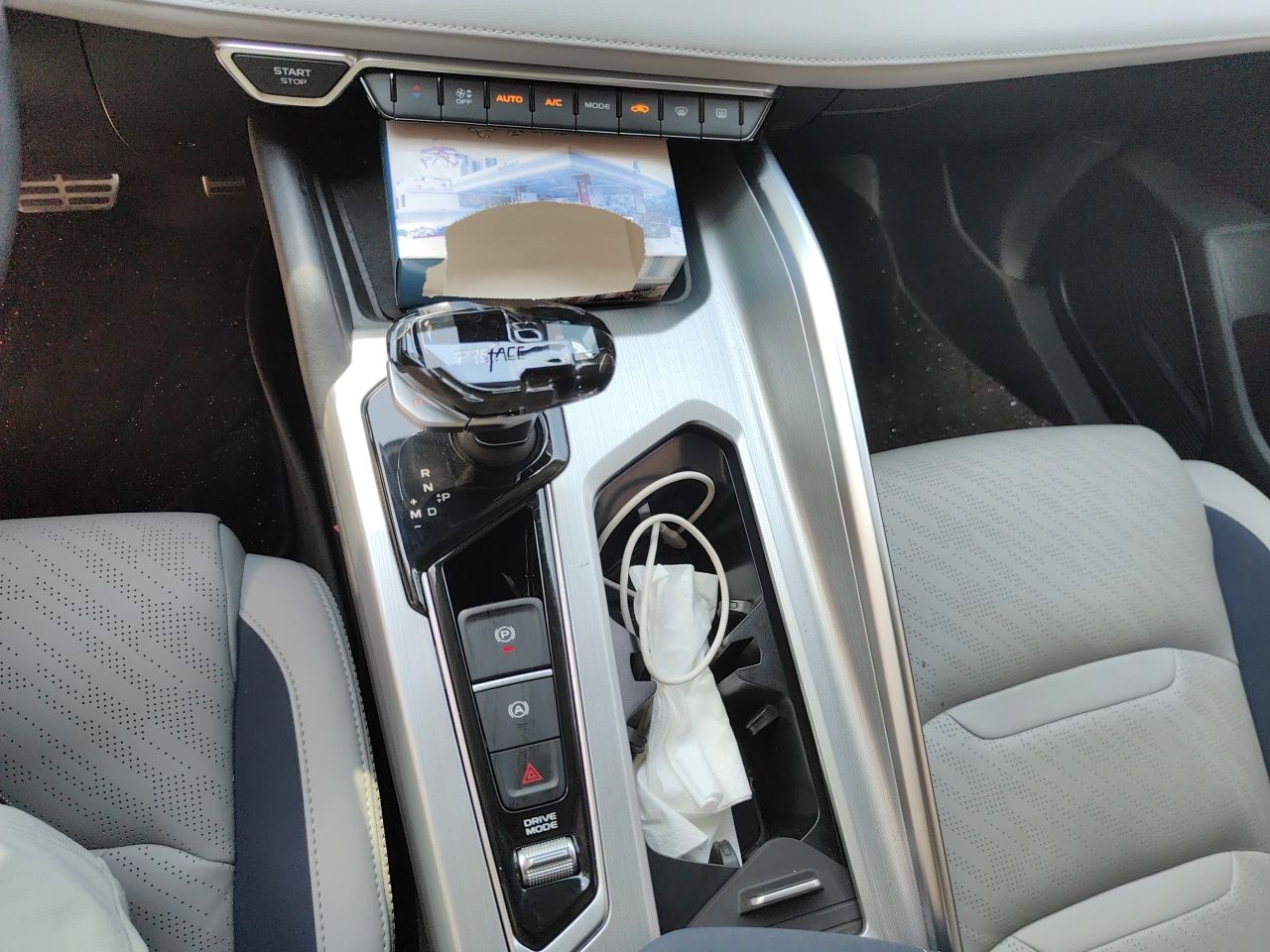 Geely Auto Preface 2023 2.0TD Prestige Version — снимка 14