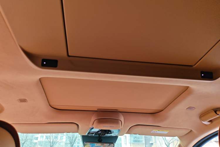 Used Wey Gaoshan 2025 Four-Wheel Drive Alpine 8
