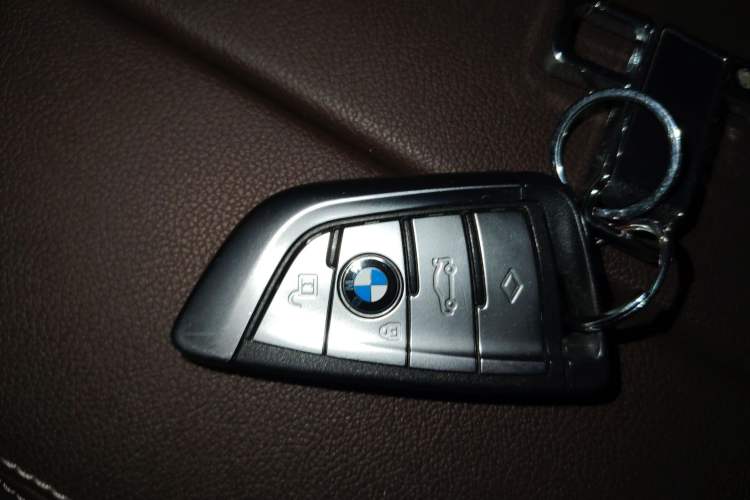 Used BMW 5 Series 2022 Restyled 530Li Leading Edition M Sport Package