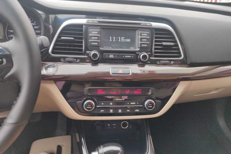 Used Kia K4 2014 1.8L Automatic LUX