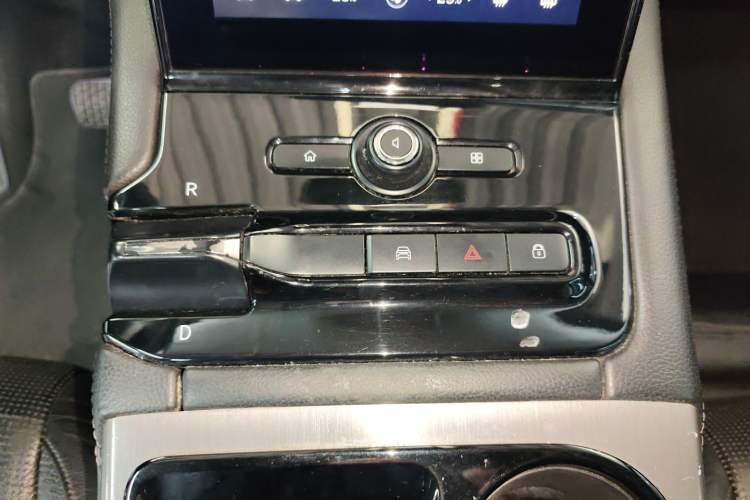 Used Nio ES8 2018 355 km Base Version 7-Seater Edition
