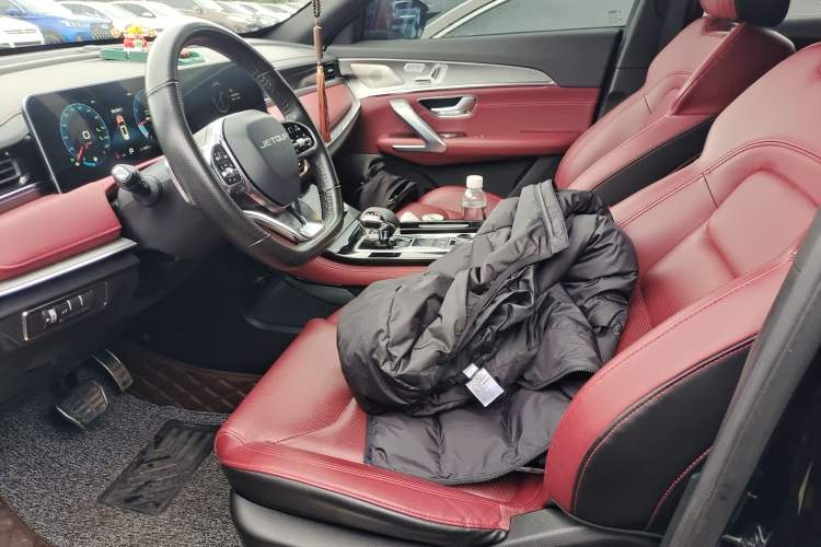 Used JETOUR X70 PLUS 2021 1.6T DCT Tian 7-seater