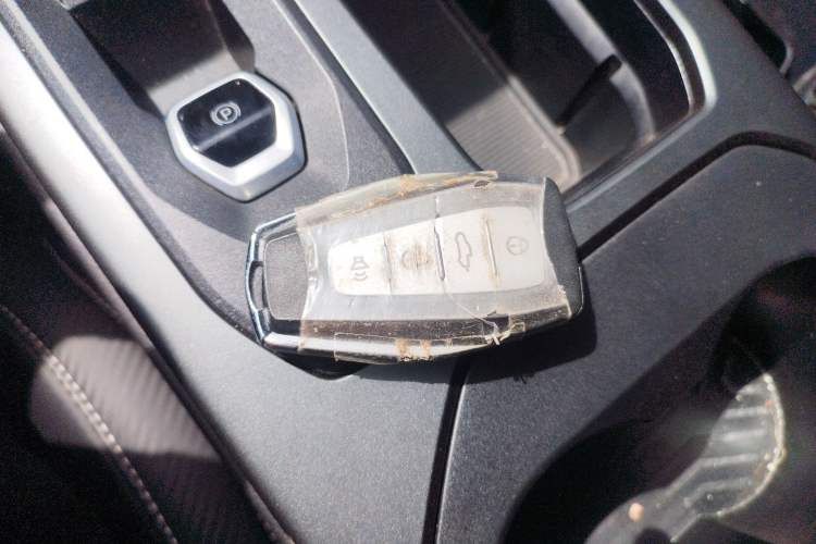 Used Radar King Kong 2025 430 km Two-Wheel Drive Long Bed – Lucky King Vehicle Key