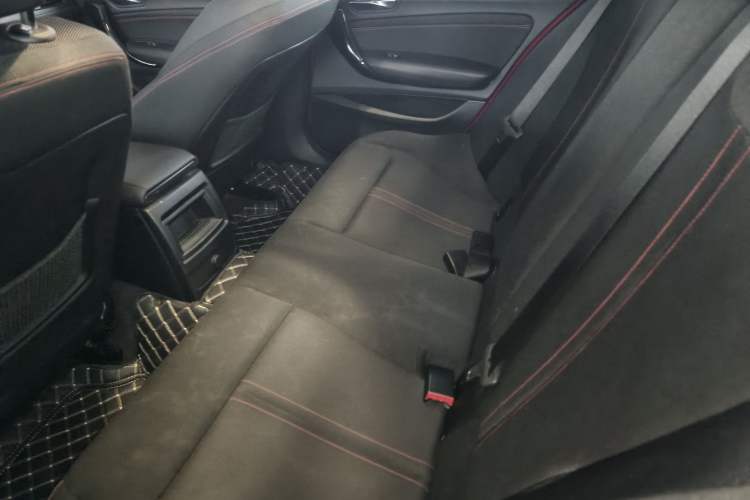 Used BMW 1 Series (Import) 2018 118i Sport Design Package
