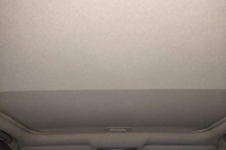 Used Toyota Camry 2016 2.5G 10th Anniversary Deluxe Navigation Edition Headliner