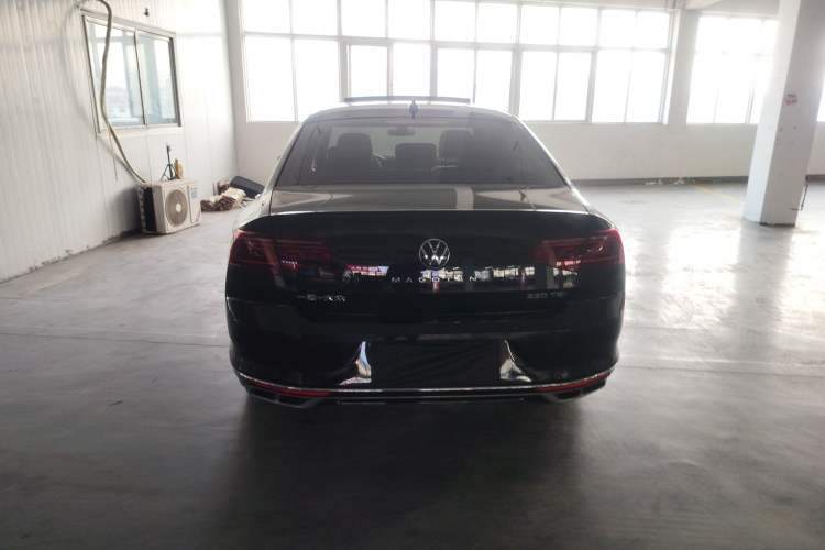 Used Volkswagen Magotan 2023 2 Million Units Commemorative Edition 330TSI DSG Luxury Version