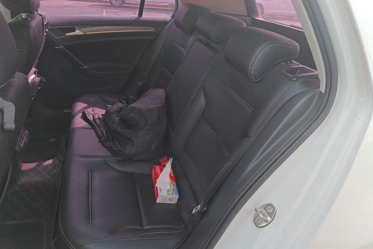 Used Volkswagen Golf 2015 1.4TSI Automatic Comfort Model