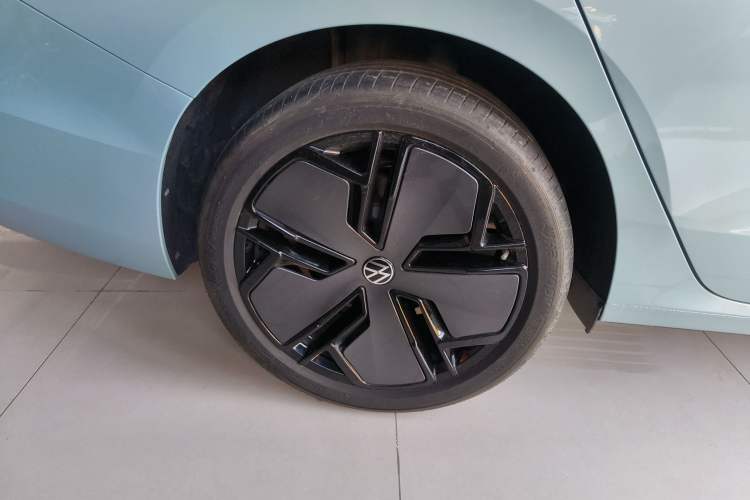 Used Volkswagen Passat 2025 Pro 380TSI Starry Dragon Luxury Edition
