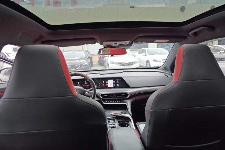 Used CHANGAN UNI-T 2020 1.5T Prestige Version