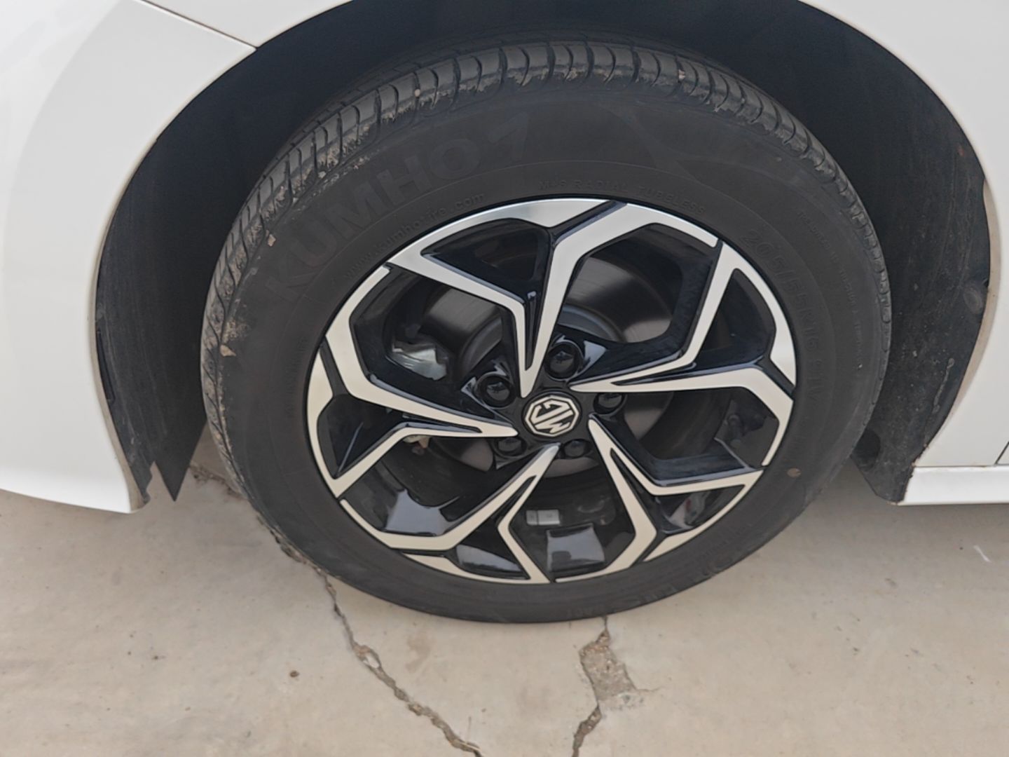 MG 5 2023 180 DVVT CVT Luxury Edition — снимка 10
