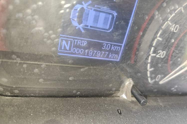 Used SAIC MAXUS EV30 2021 Pure Electric Smart Logistics Expert with Long Wheelbase—CATL