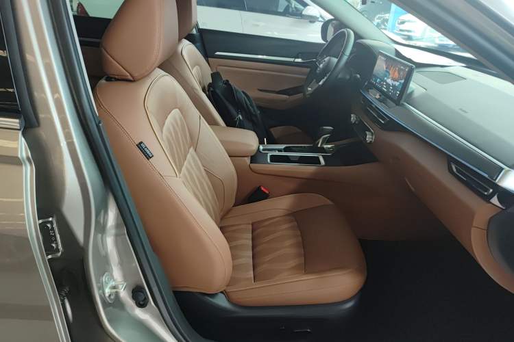 Used Nissan Teana 2022 2.0L XL-Upr Enjoyment Edition
