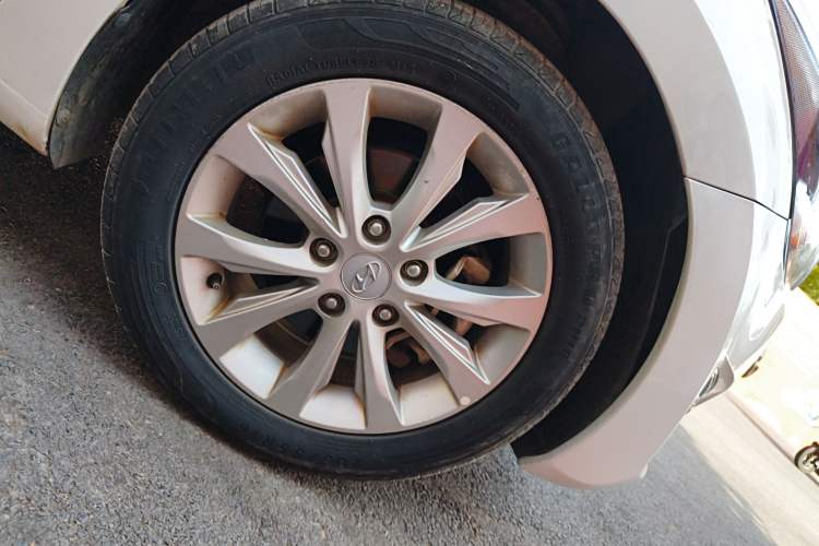 Used Hyundai Elantra (5th Generation / Langdong) 2016 1.6L Manual Luxury Model