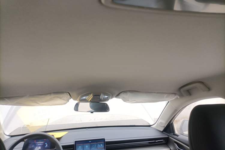 Used Wuling E5 2024 410 km Standard Version
