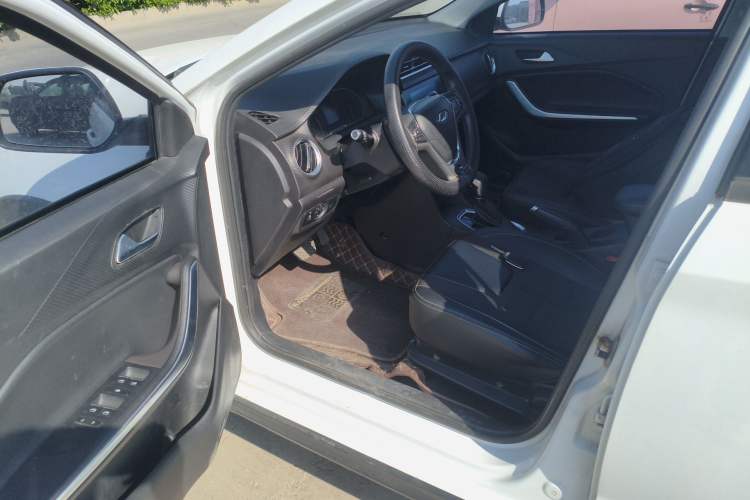 Used Chery Tiggo 3X 2020 Quality Edition 1.5L CVT Luxury Version
