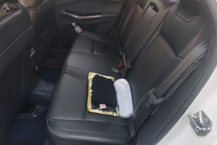 Used Ford Escort 2017 Happiness Edition 1.5L Automatic Fashion Version Left Rear Seat