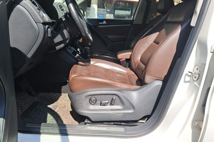 Used Volkswagen Tiguan L 2015 2.0 TSI Automatic All-Wheel Drive Flagship Edition