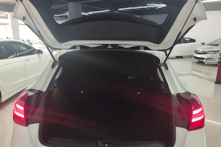 Used Mercedes-Benz GLA 2017 GLA 200 Fashion Model

