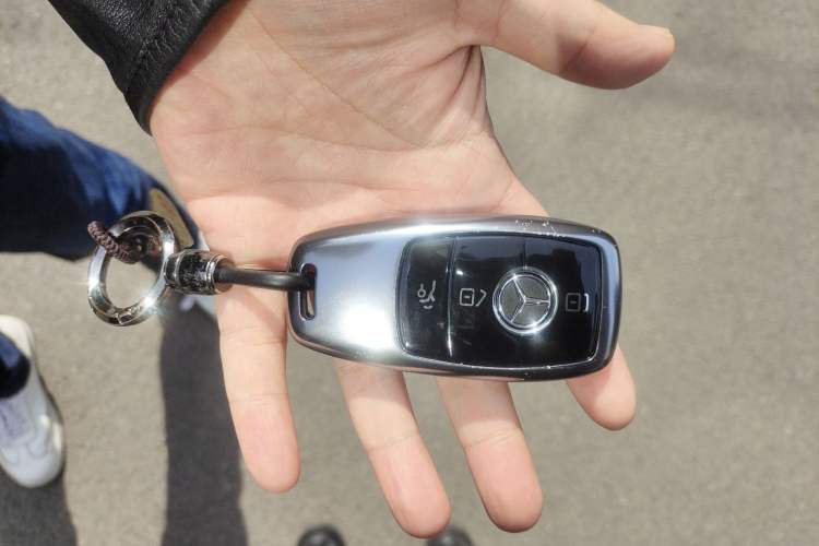 Used Mercedes-Benz GLC 2021 GLC 300 L 4MATIC Dynamic Model Vehicle Key