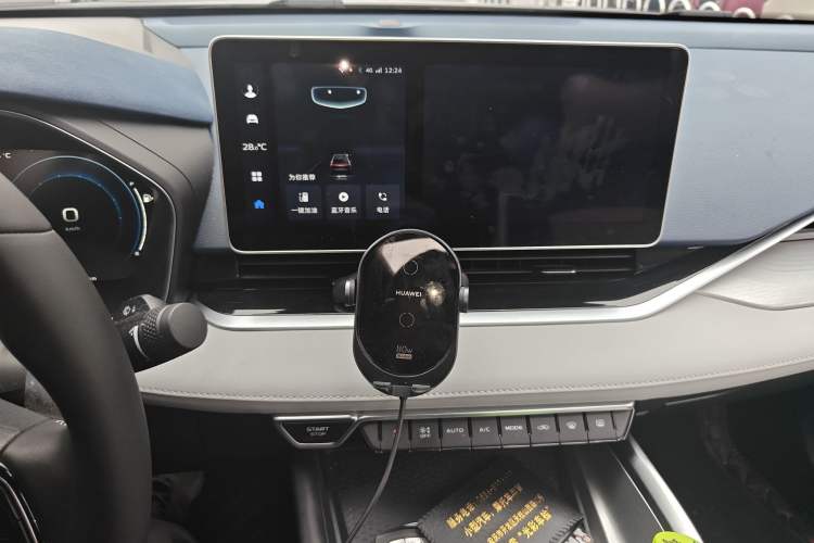 Used Geely Auto Preface 2023 2.0TD Prestige Version
