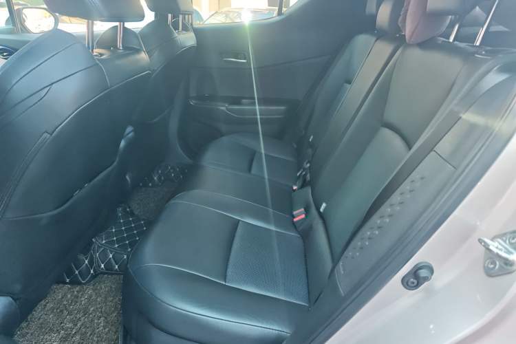 Used Toyota C-HR 2020 2.0L Leading Edition