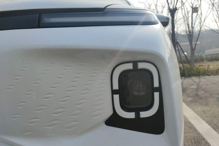 Used Geometry E Firefly 2024 301km Starlight