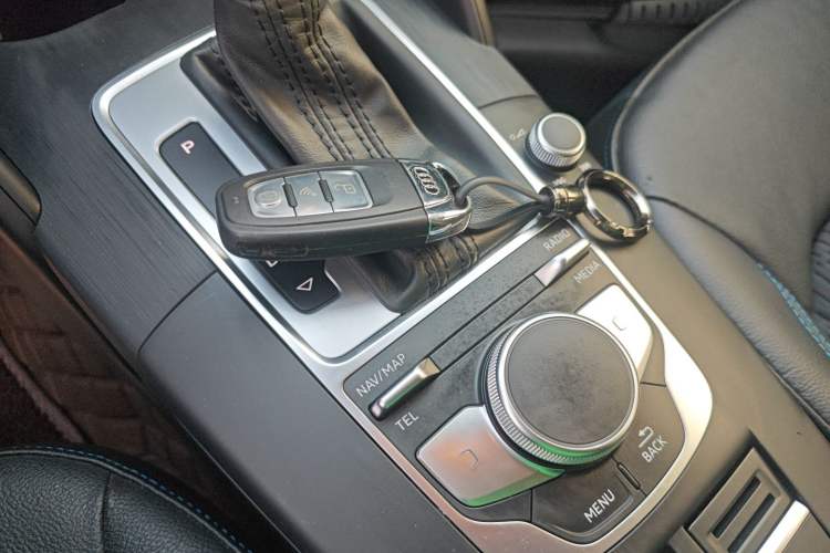 Used Audi A3 2020 Sportback 35 TFSI Fashion Edition China VI Emission Standard
