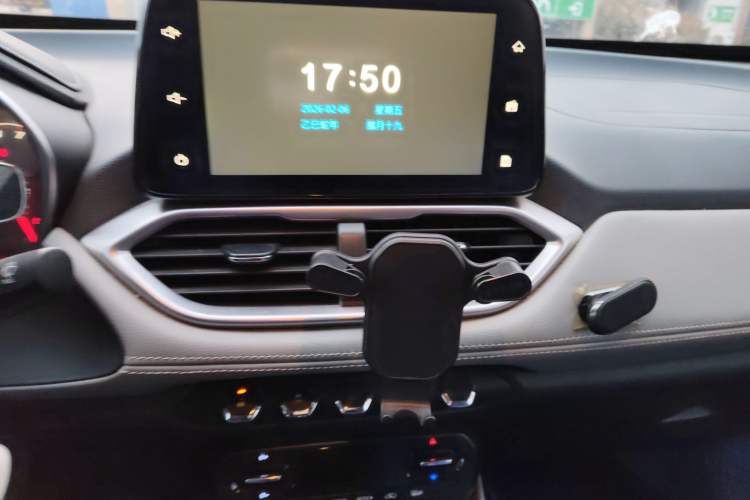 Used Baojun 510 2017 1.5L Manual Fashion Model