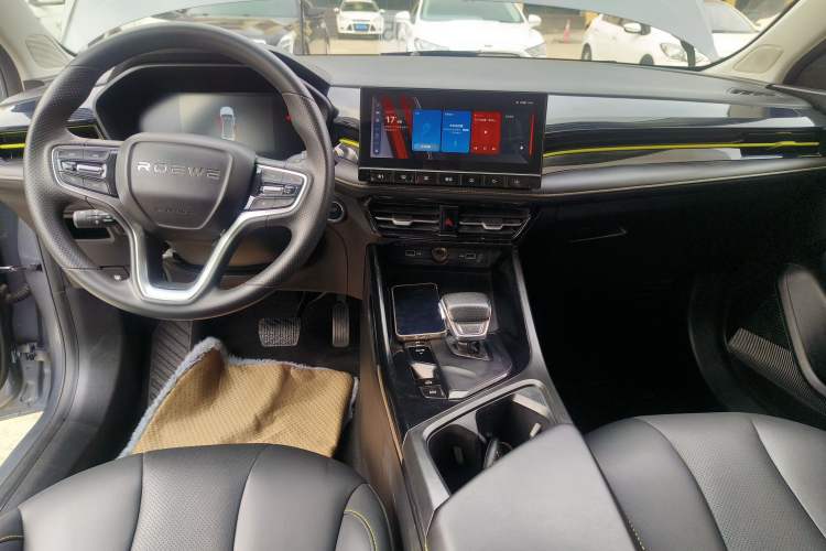 Used Roewe i5 2021 1.5T GT DCT Sonic Edition
