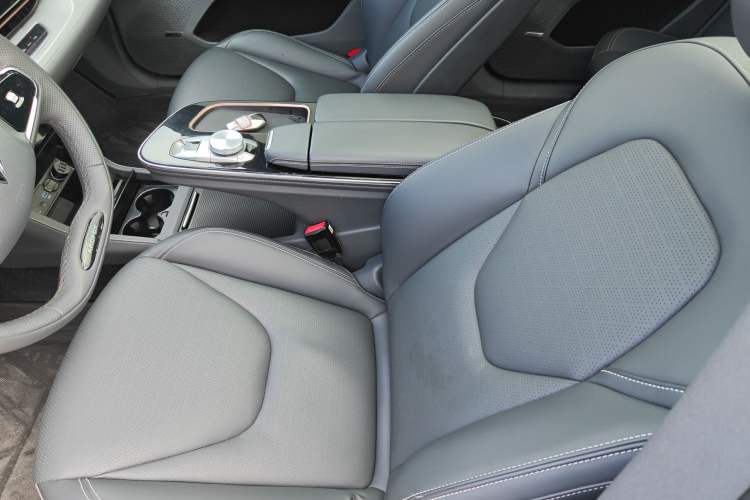 Used ARCFOX Alpha S 2022 525S 160kW