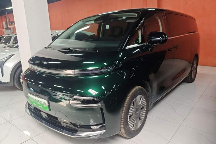 Used Geely Galaxy LEVC L380 2024 100 kWh 6-Seater Two-Wheel Drive Air