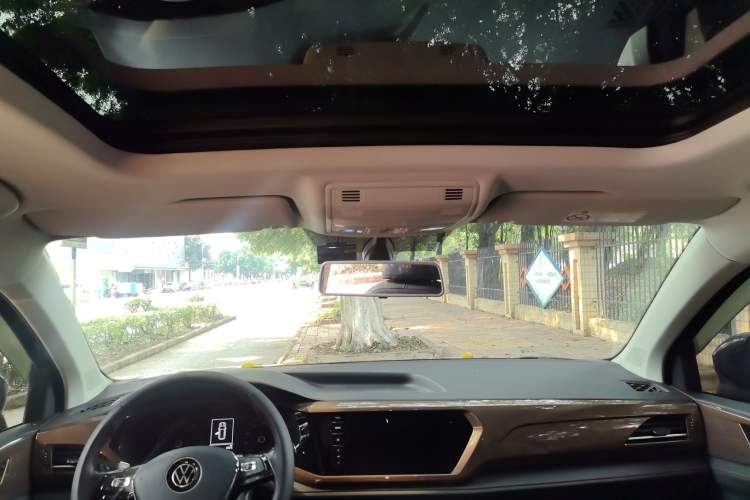 Used Volkswagen Tharu 2021 330TSI All-Wheel Drive Luxury PLUS Version
