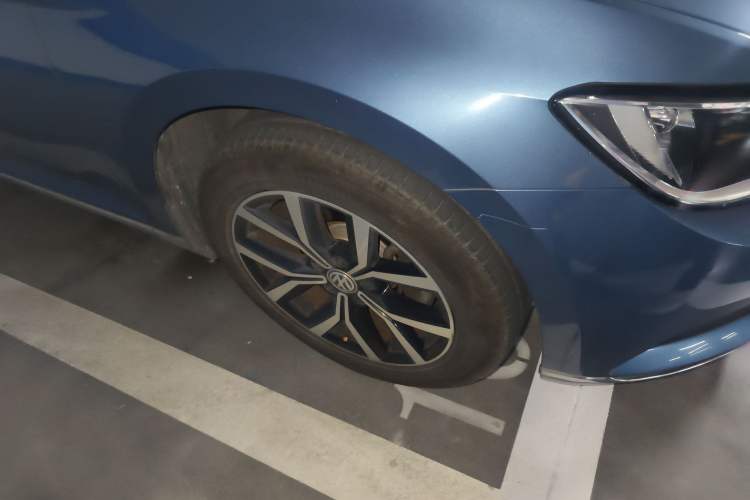 Used Volkswagen Variant 2018 380TSI Two-Wheel Drive Comfort Edition