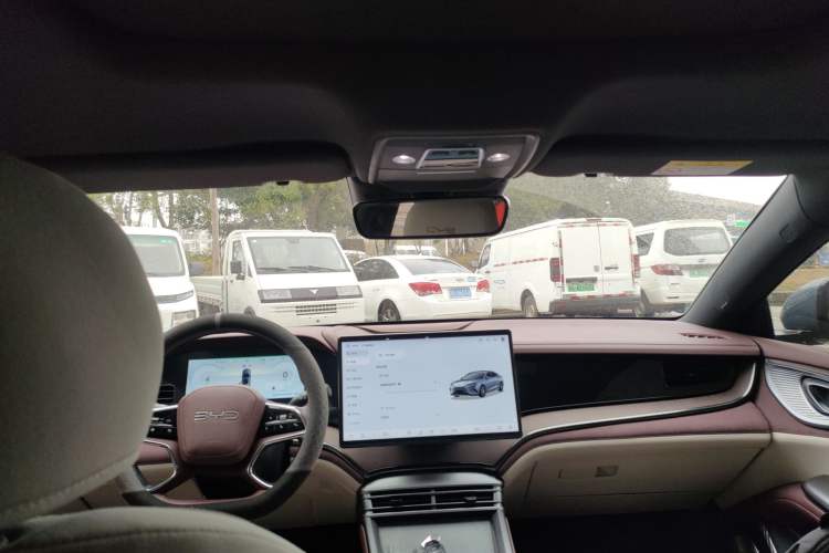 Used BYD Seal 2023 DM-i 1.5T 121km Prestige Model
