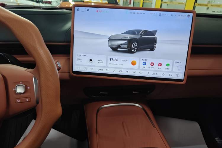 Used Deepal S07 2025 215Max Huawei Qiankun Intelligent Driving ADS SE Range-Extended Version Audio And AC Panel