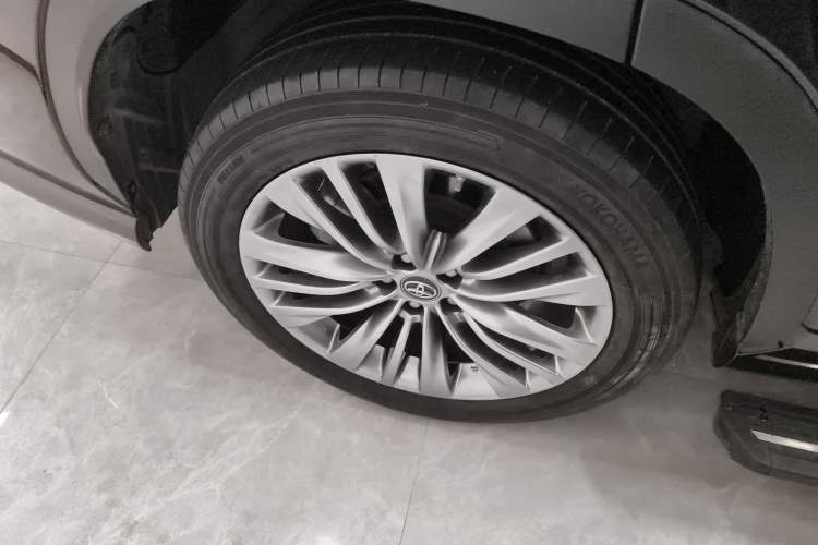 Used Toyota Highlander 2022 Dual-Engine 2.5L Four-Wheel Drive Supreme Edition 7-Seater
