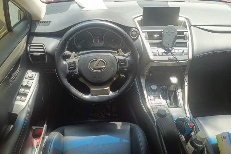 Used Lexus NX 2015 200T All-Wheel-Drive Fēngshàng Edition