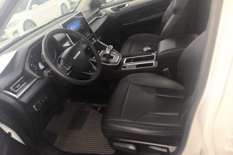 Used Haval M6 2021 PLUS 1.5T DCT Luxury Smart Connectivity Model Left Front Seat