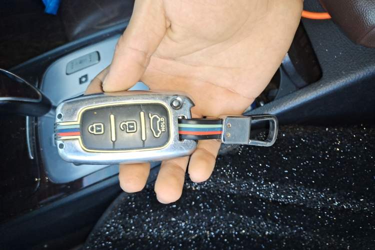 Used Hyundai Genesis 2012 3.0L GDI Luxury Edition
