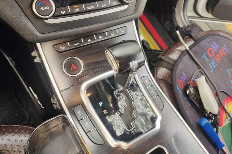 Used Land X7 2015 2.0T Panoramic Prestige Edition