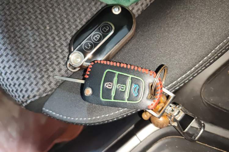 Used Haima M3 2016 1.5L Manual Comfort Model with Sunroof Vehicle Key