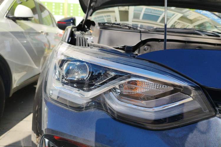 Used Chevrolet Orlando 2020 Light Hybrid Redline 530T Automatic Enjoyment Edition (5+2 Models)
