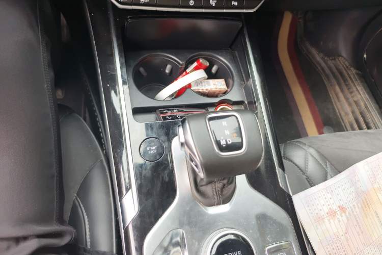 Used Hongqi HS5 2022 2.0T Smart Connect Flagship Edition Gear Lever