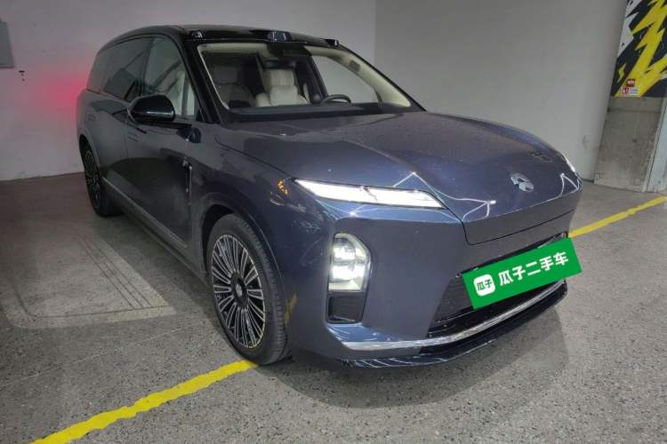Used Nio ES8 2026 Model 6-seat Executive Luxury Edition Front Right 45 Deg